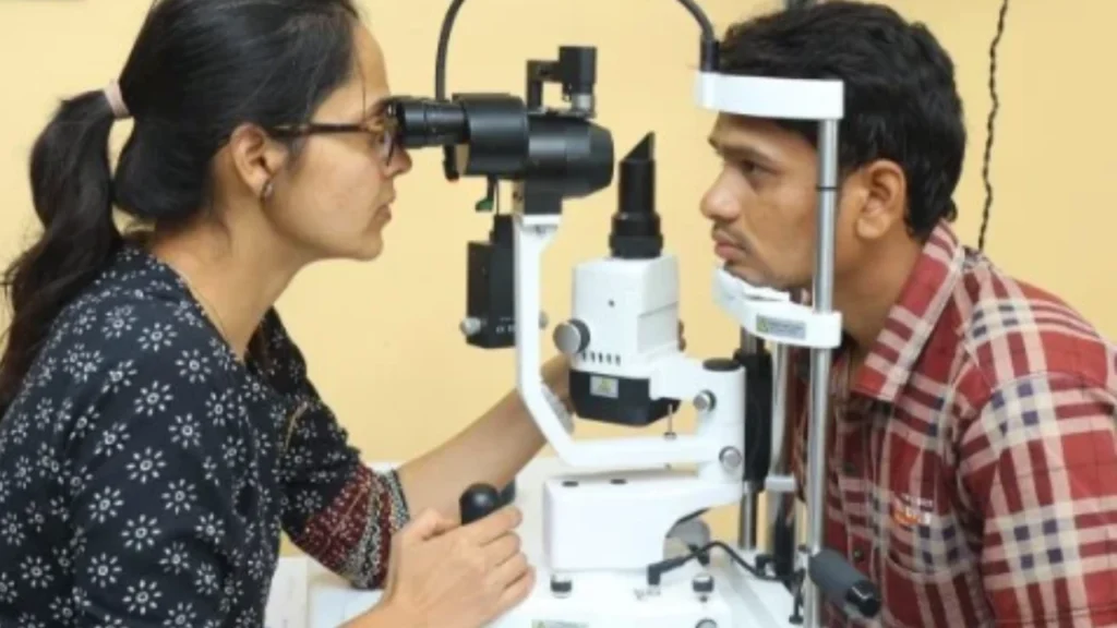 High Myopia, Lattice Degeneration & Barrage Laser Before Cataract Surgery